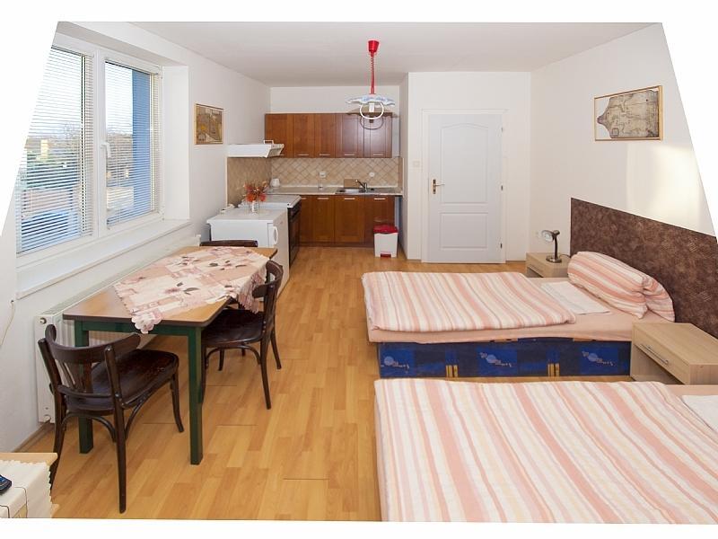 Klub U Namornika Dvůr Králové nad Labem Buitenkant foto